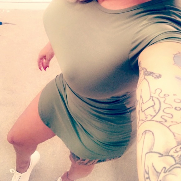 NWT: Juniors' Short Sleeve Tunic T-Shirt Dress (M) - Picture 5 of 5